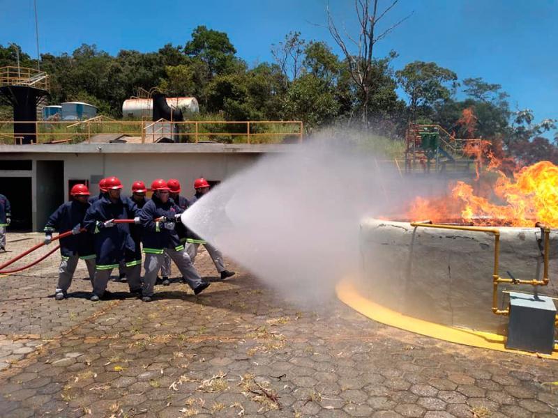 Formação de brigada