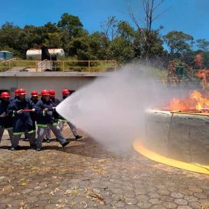 Curso básico de combate a incêndio
