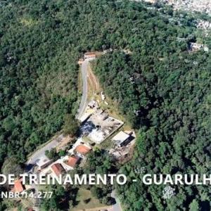 Campo de treinamento de combate a incêndio sp